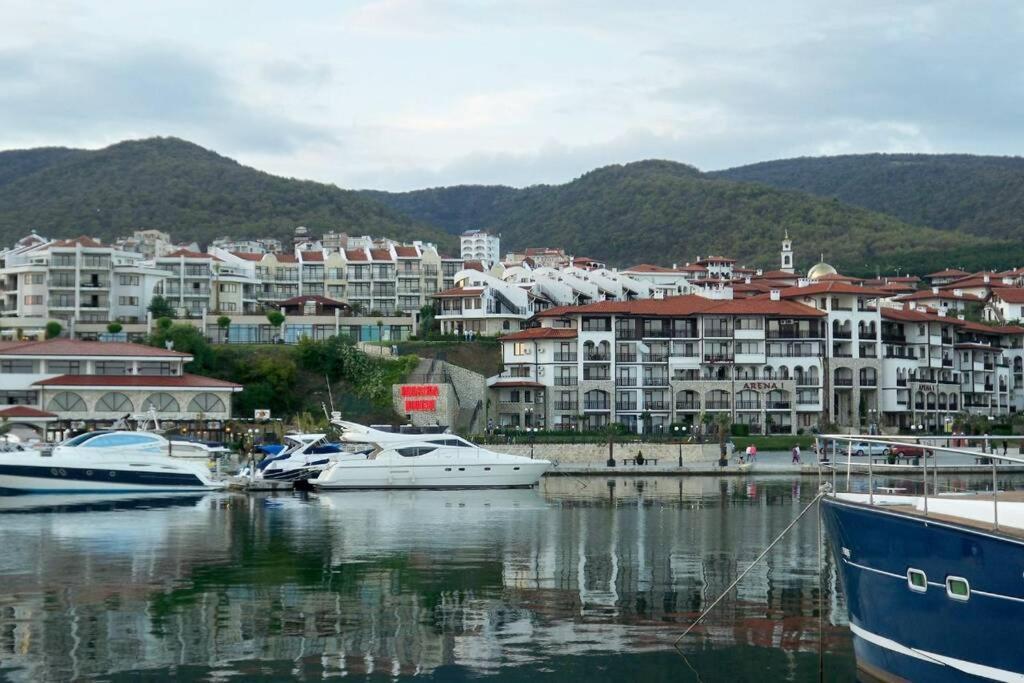 Стyдия в комплексе Marinavill Sveti-Vlas Свети-Влас Экстерьер фото